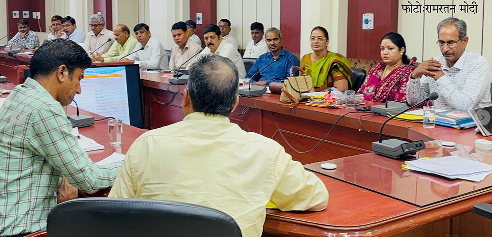 शिक्षा विभाग लगाएगा करीब 33 लाख पौधे शिक्षा विभाग लगाएगा करीब 33 लाख पौधे
