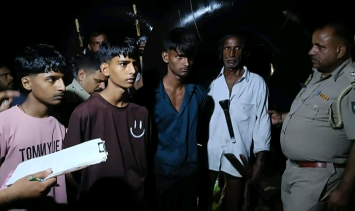 पोंटा यमुना नदी में फंसे 3  युवकों को सफलतापूर्वक किया गया रेस्क्यू