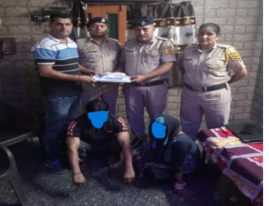 पांवटा साहिब: पति-पत्नी नशा तस्करी में गिरफ्तार, घर से मिली स्मैक और नकदी पांवटा साहिब: पति-पत्नी नशा तस्करी में गिरफ्तार, घर से मिली स्मैक और नकदी