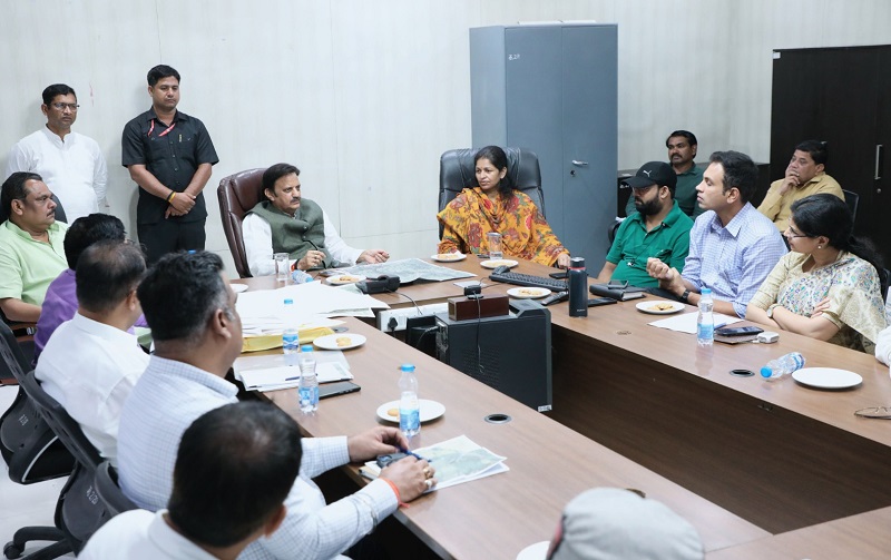 बाढ़ से बचाव के लिये विचार-मंथन बाढ़ से बचाव के लिये विचार-मंथन