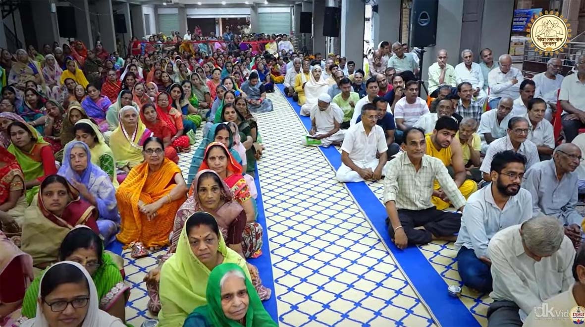 पेट नहीं, पेटी भरने में लगा है आज का मानव - मुनिश्री पेट नहीं, पेटी भरने में लगा है आज का मानव - मुनिश्री