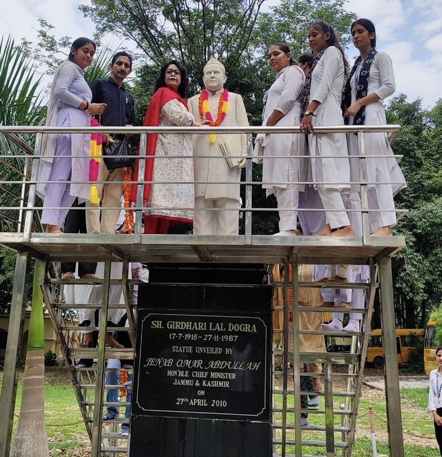 GDC Hiranagar paid floral tribute to late Shri Girdhari Lal Dogra ji on his birth anniversary