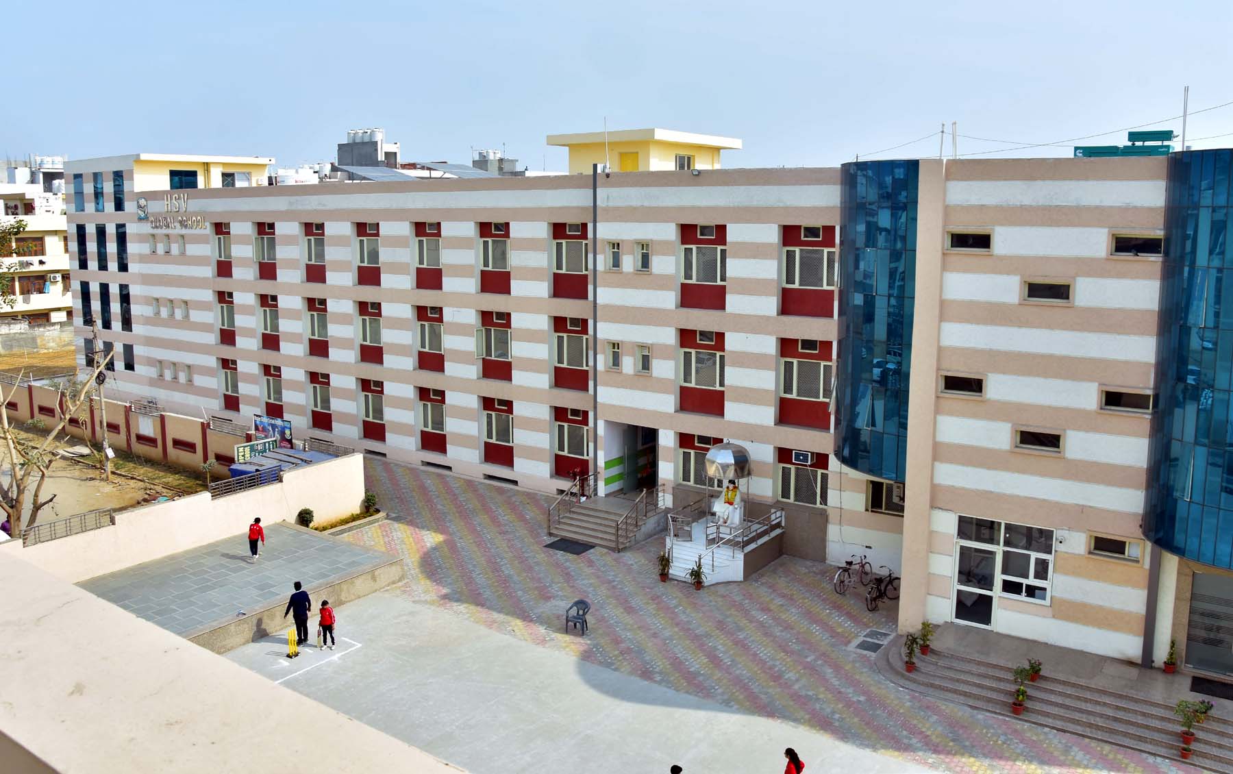 गुरुग्राम के सेक्टर-46 के एचएसवी ग्लोबल स्कूल।