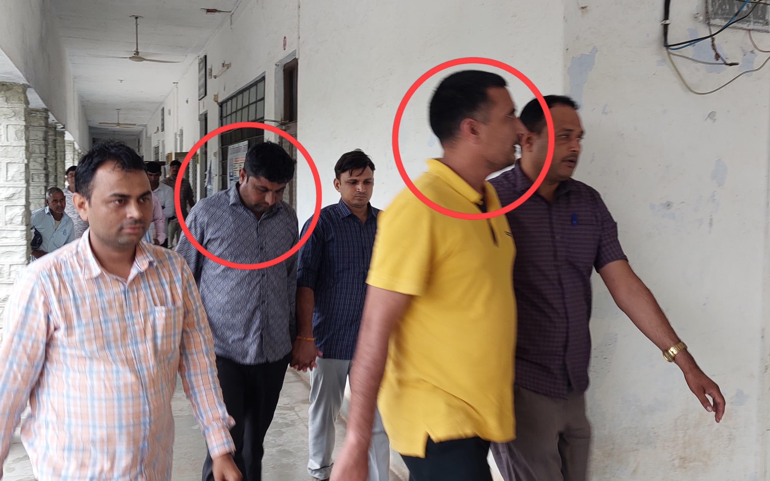 चित्तौड़गढ़ जिले में सीबीआई की और से पकड़े आरोपियों को कोर्ट में पेश