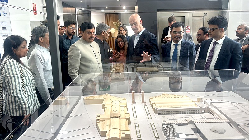 मप्र के मुख्यमंत्री मोहन यादव ने ‘फीरा दे बार्सिलोना मेले में देखा स्पेन के स्मार्ट नगर का माडल मप्र के मुख्यमंत्री मोहन यादव ने ‘फीरा दे बार्सिलोना मेले में देखा स्पेन के स्मार्ट नगर का माडल