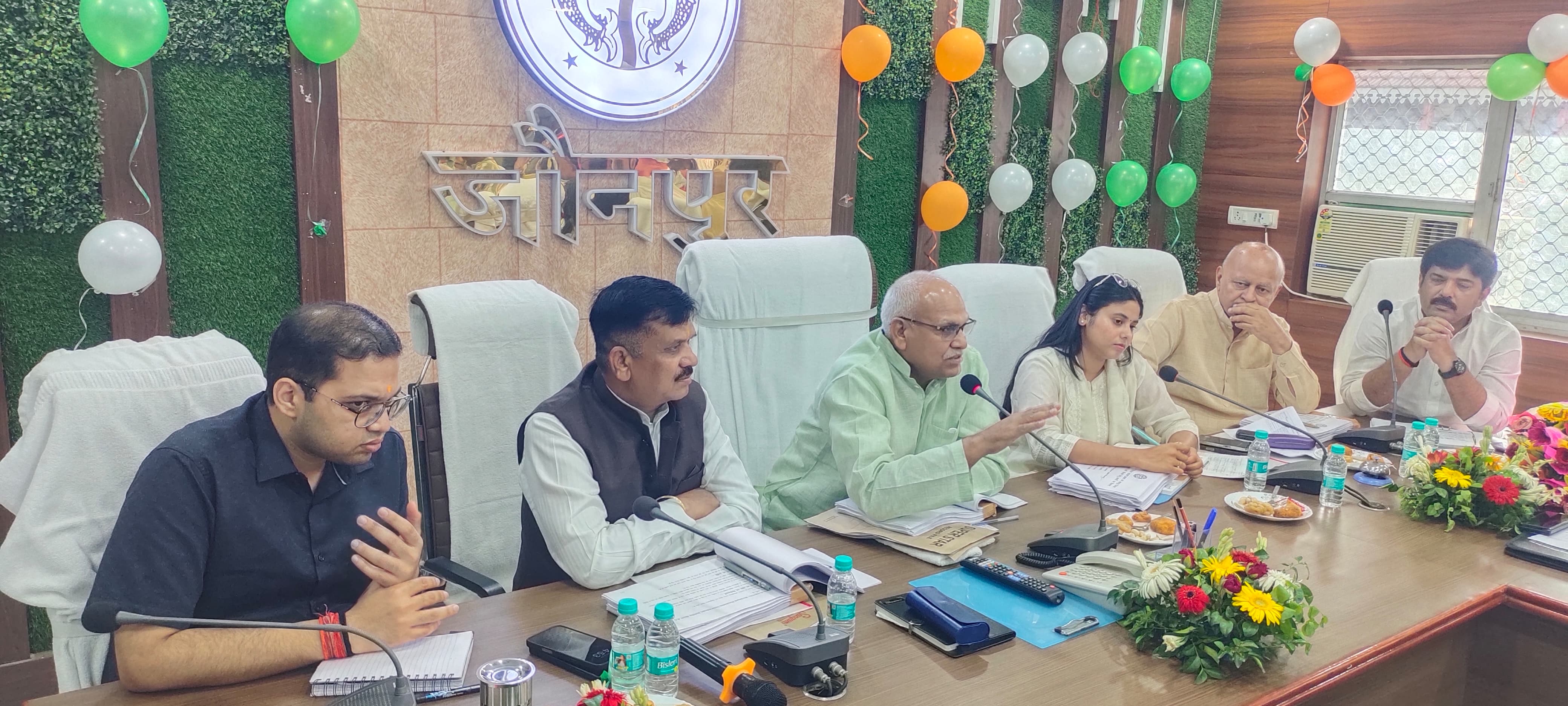 बैठक को संबोधित करते हुए अध्यक्ष बाबू सिंह कुशवाहा