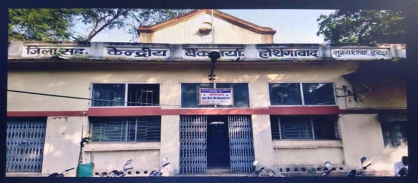 52 समितियों के भ्रष्टाचार की जांच के लिए समिति गठित 52 समितियों के भ्रष्टाचार की जांच के लिए समिति गठित