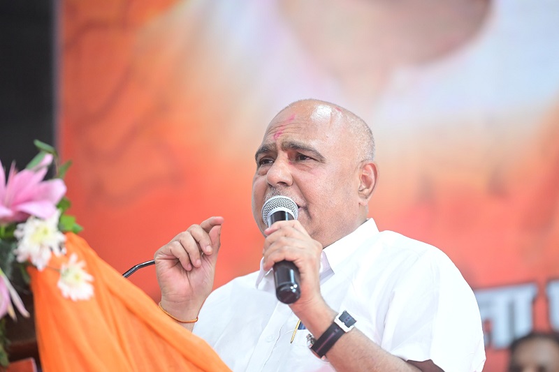 जबलपुर के मानस भवन में आयोजित स्वागत कार्यक्रम जबलपुर के मानस भवन में आयोजित स्वागत कार्यक्रम
