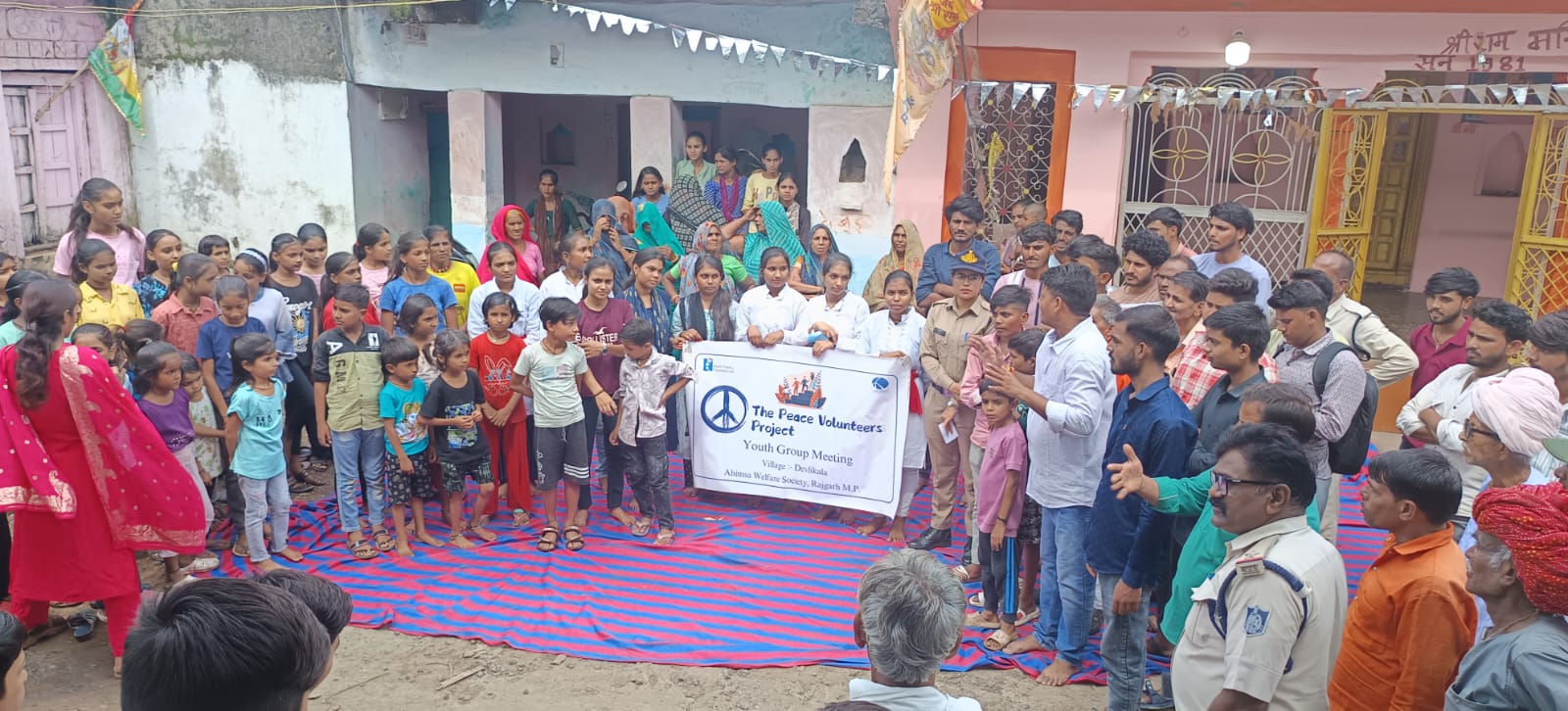 से युवाओं ने दिया नशा न करने का संदेश से युवाओं ने दिया नशा न करने का संदेश