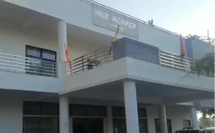 पहले एमपी ऑनलाइन से ई एफआईआर करो फिर 24 घंटे बाद आना.. वाहन चोरी के मामलों में भटक रहे पीड़ित पहले एमपी ऑनलाइन से ई एफआईआर करो फिर 24 घंटे बाद आना.. वाहन चोरी के मामलों में भटक रहे पीड़ित