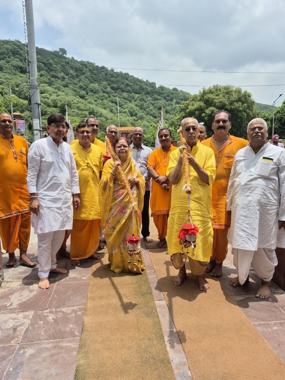 गलता तीर्थ से काला महादेव तक गूंजा हर हर महादेव