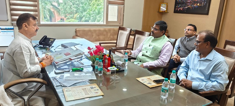 मप्र के स्कूल शिक्षा मंत्री सिंह से मिले गुजरात संस्कृत बोर्ड के अध्यक्ष मप्र के स्कूल शिक्षा मंत्री सिंह से मिले गुजरात संस्कृत बोर्ड के अध्यक्ष