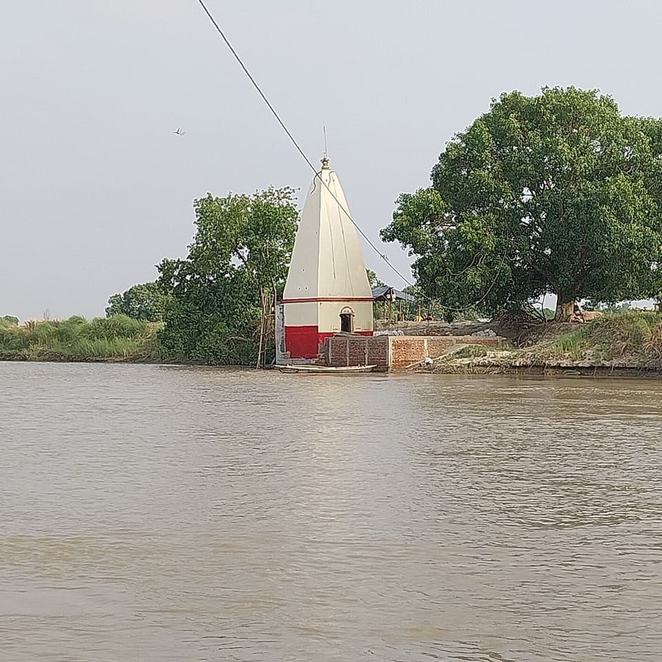 धनेश्वर महादेव मंदिर की फोटो धनेश्वर महादेव मंदिर की फोटो
