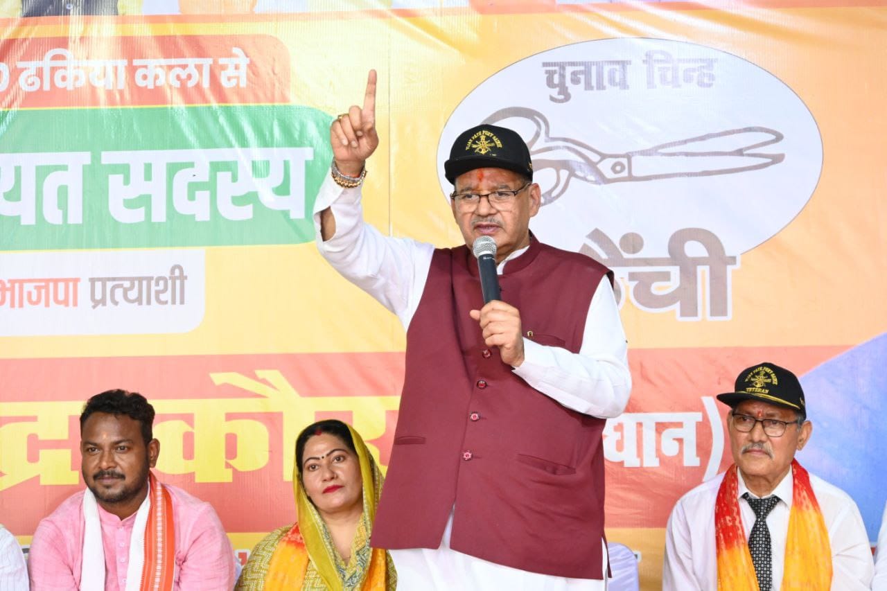 काशीपुर में जनसभा को संबोधित करते जोशी। काशीपुर में जनसभा को संबोधित करते जोशी।