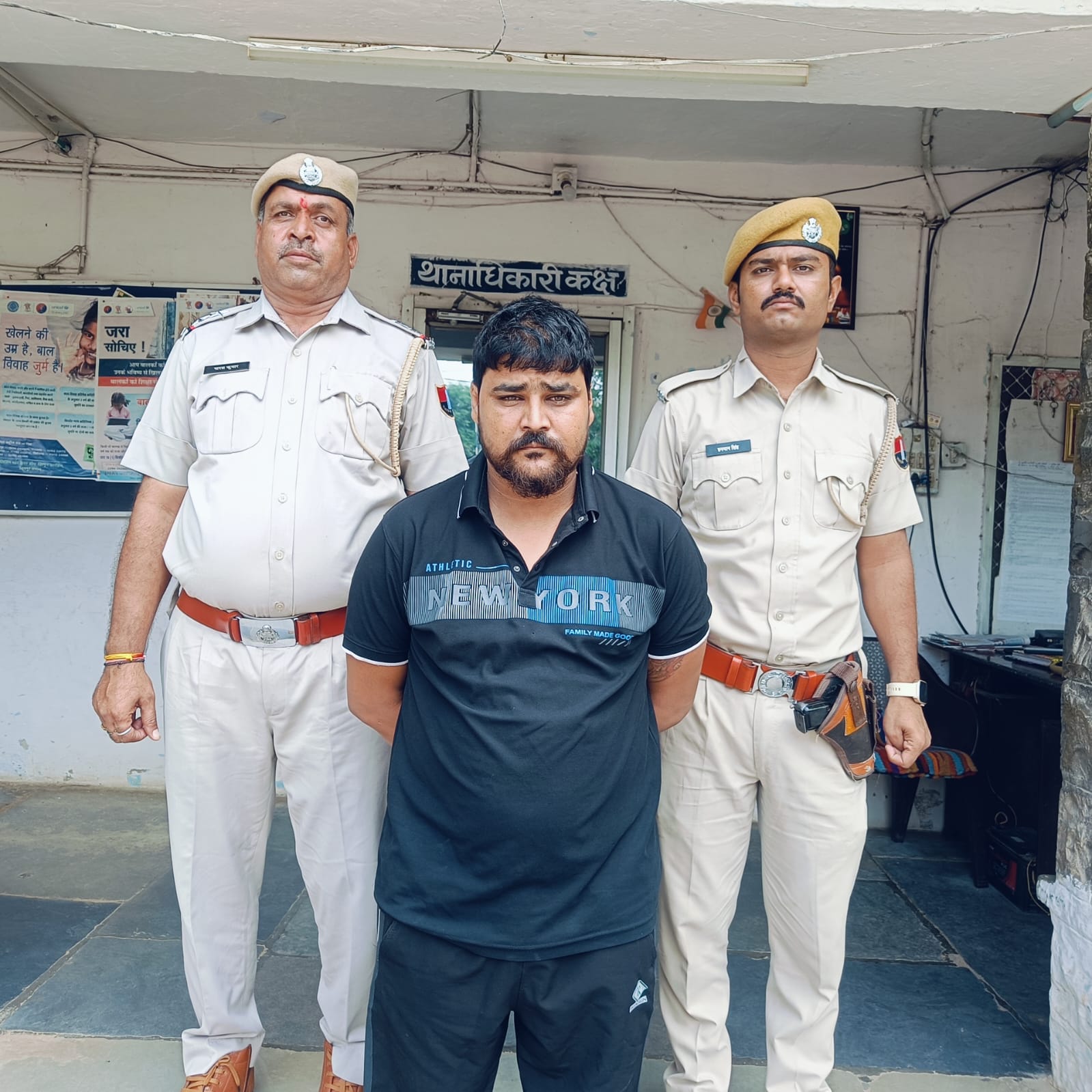 चित्तौड़गढ़ शहर की कोतवाली थाना पुलिस ने हत्या के मामले में प्रयुक्त हथियार सप्लायर गिरफ्तार।
