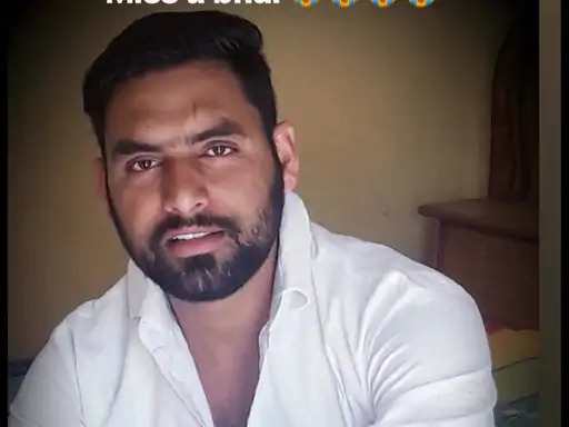 मृतक अजीत का फाइल फोटो। मृतक अजीत का फाइल फोटो।