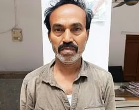 मिठाई लाल (फाइल फोटो) मिठाई लाल (फाइल फोटो)