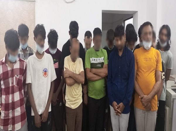 पकड़े गए अभियुक्त