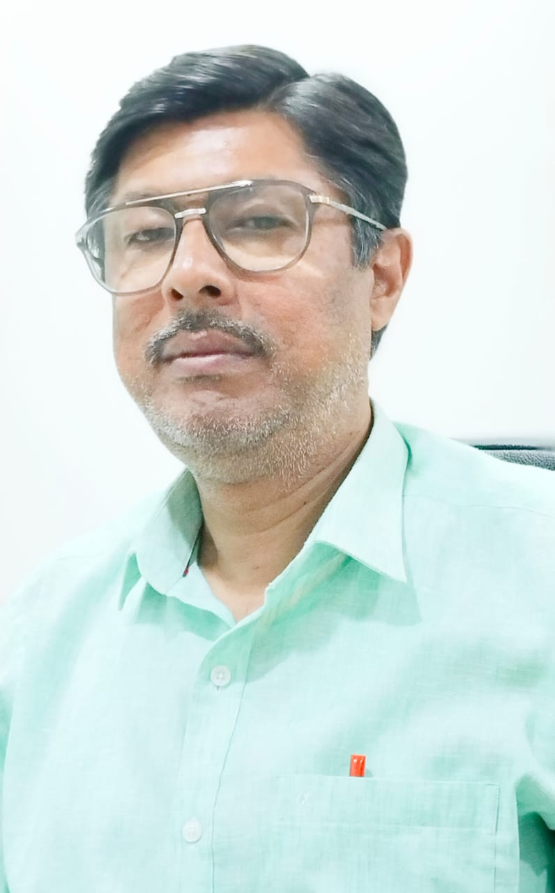 प्रवीण प्रभाकर की फाइल फोटो प्रवीण प्रभाकर की फाइल फोटो