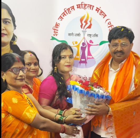 उदघाटन समारोह के दौरान विधायक विलास तरे। उदघाटन समारोह के दौरान विधायक विलास तरे।