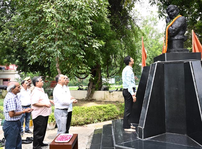चन्द्रशेखर आजाद चन्द्रशेखर आजाद