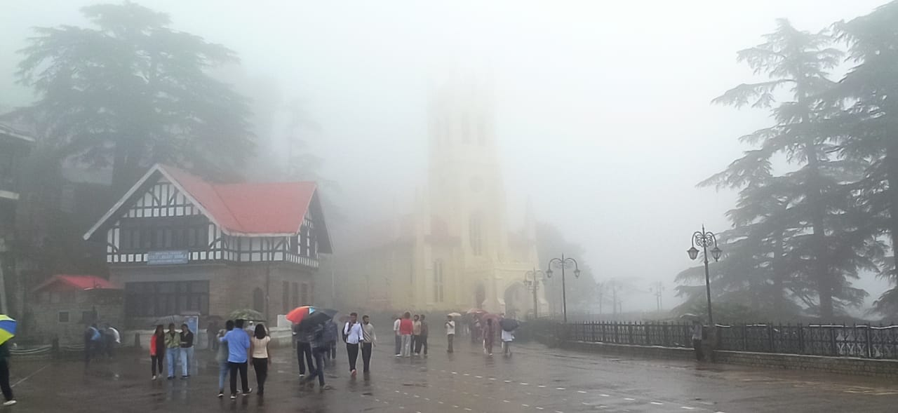 शिमला में वर्षा शिमला में वर्षा