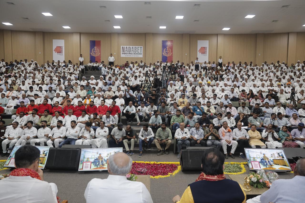 बनासकांठा जिले को 358.37 करोड़ रुपए के विकास कार्यों की सौगात बनासकांठा जिले को 358.37 करोड़ रुपए के विकास कार्यों की सौगात