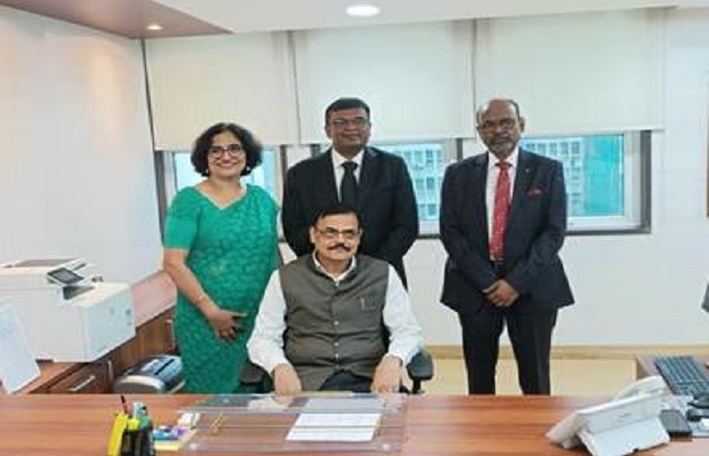 एनएफआरए के अध्यक्ष का पदभार ग्रहण करते नितिन गुप्ता एनएफआरए के अध्यक्ष का पदभार ग्रहण करते नितिन गुप्ता