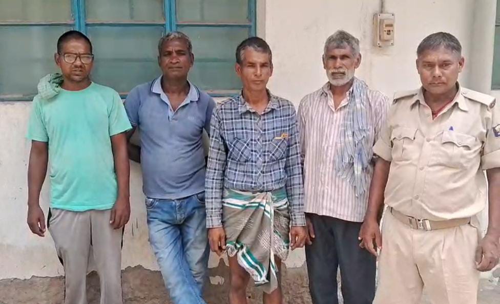 मृतक के परिजन मृतक के परिजन