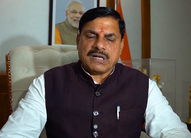मुख्यमंत्री डॉ. यादव सोशल मीडिया के माध्यम से जारी एक वीडियो संदेश मुख्यमंत्री डॉ. यादव सोशल मीडिया के माध्यम से जारी एक वीडियो संदेश