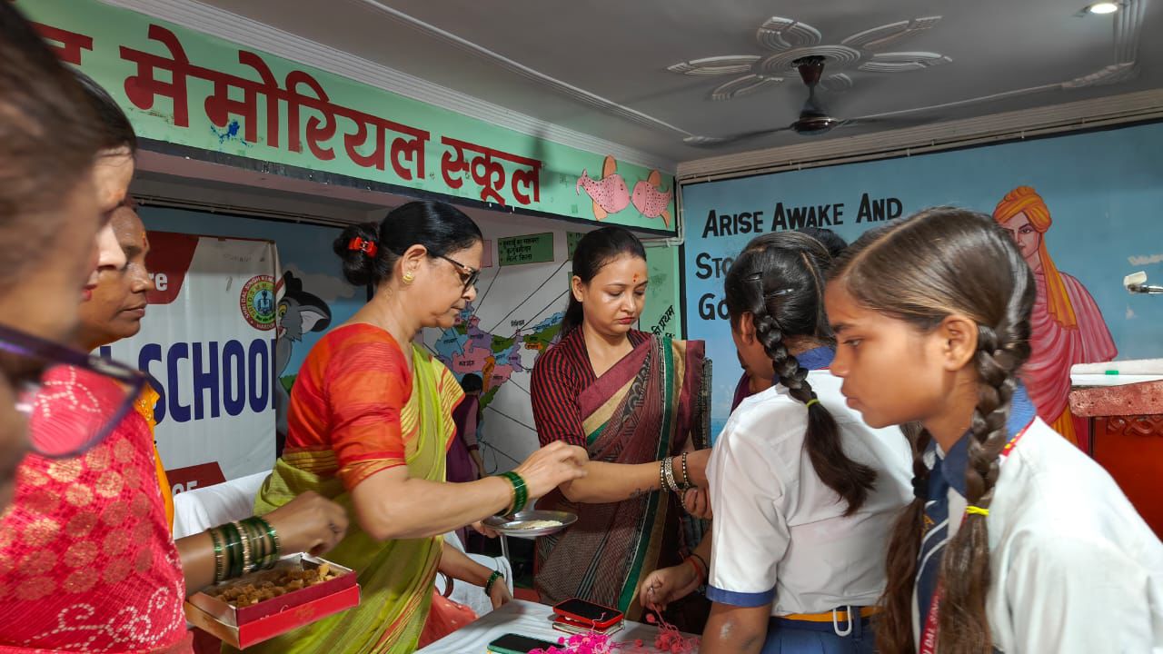राष्ट्र सेविका समिति ने मनाया हरियाली तीज और रक्षाबंधन उत्सव राष्ट्र सेविका समिति ने मनाया हरियाली तीज और रक्षाबंधन उत्सव