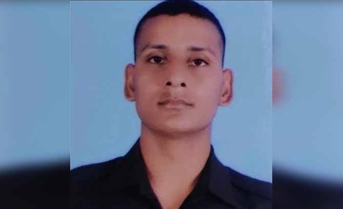 पुंछ की नियंत्रण रेखा पर एक बारूदी सुरंग विस्फोट में एक सैन्यकर्मी बलिदान, दो अन्य घायल पुंछ की नियंत्रण रेखा पर एक बारूदी सुरंग विस्फोट में एक सैन्यकर्मी बलिदान, दो अन्य घायल