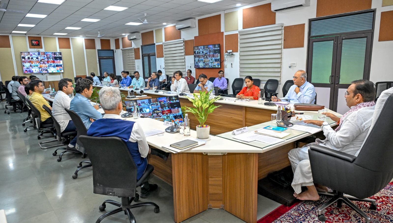 उच्चस्तरीय बैठक लेते हुए मुख्यमंत्री भजनलाल शर्मा। उच्चस्तरीय बैठक लेते हुए मुख्यमंत्री भजनलाल शर्मा।