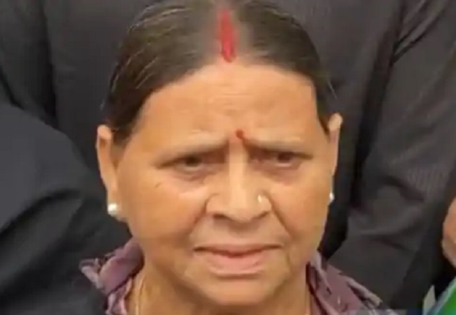 विधान परिसद में नेता पतिपक्ष राबड़ी देवी की फाेटाे विधान परिसद में नेता पतिपक्ष राबड़ी देवी की फाेटाे