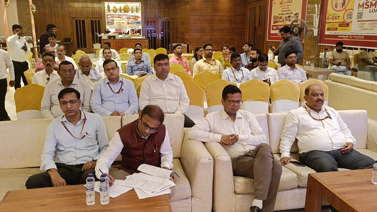 पंजाब नेशनल बैंक ने गोरखपुर में एमएसएमई उद्योगों को बढ़ावा देने के लिए किया कार्यक्रम*