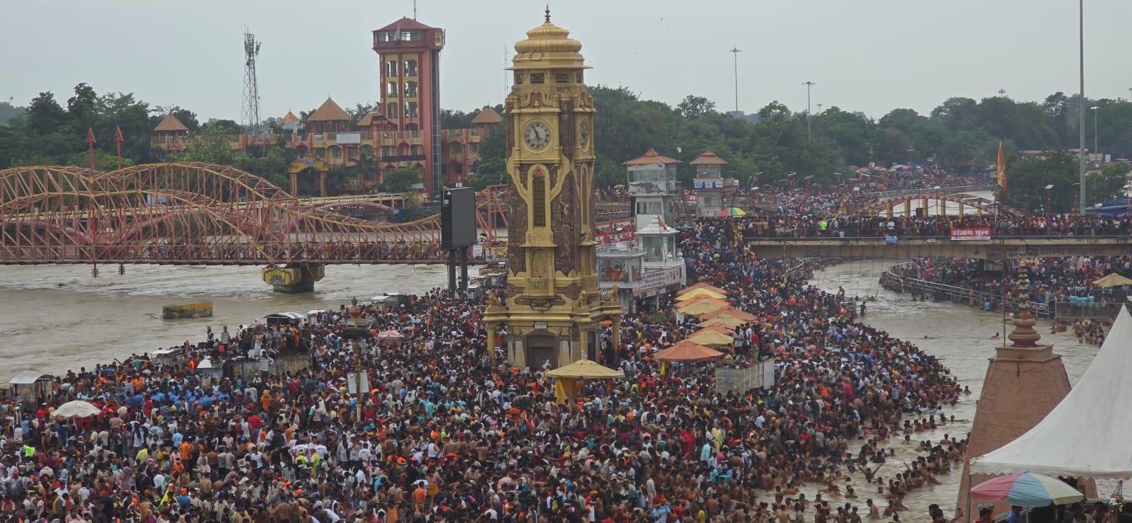 कांवड़ मेले के दौरान हरकीपैडी कांवड़ मेले के दौरान हरकीपैडी