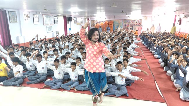 प्रख्यात कथक कलाकार