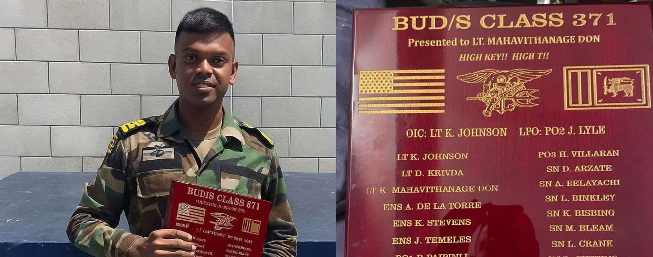लेफ्टिनेंट कोयान चमिथा अमेरिकी सील ट्राइडेंट पिन के साथ। लेफ्टिनेंट कोयान चमिथा अमेरिकी सील ट्राइडेंट पिन के साथ।