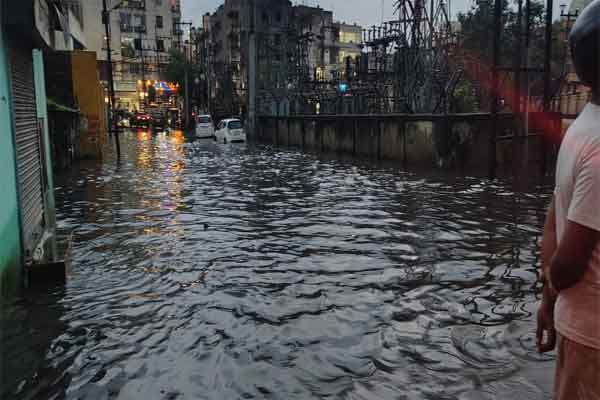 बारिश की फाइल फोटो बारिश की फाइल फोटो