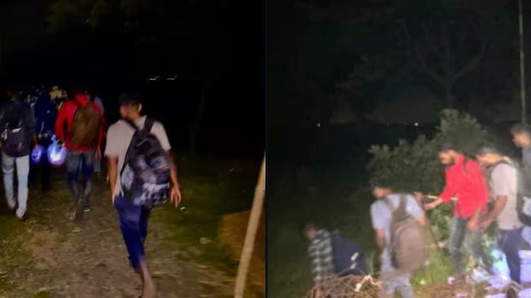दक्षिण सालमारा से भेजे गए आठ बांग्लादेशियों की तस्वीर। दक्षिण सालमारा से भेजे गए आठ बांग्लादेशियों की तस्वीर।