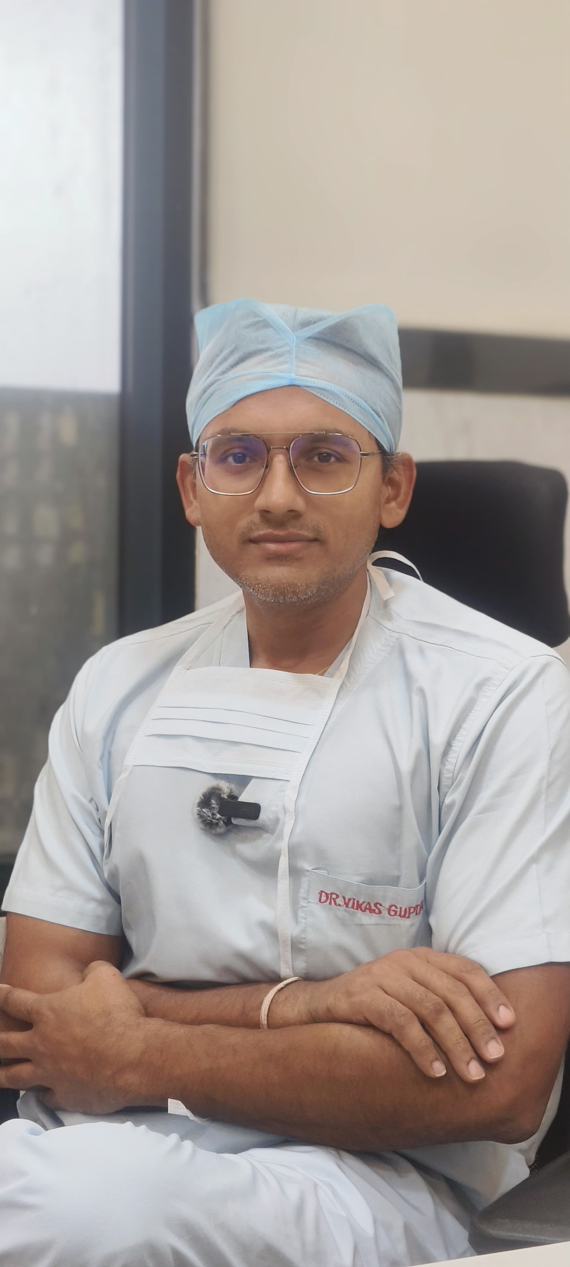 दो साल से बिस्तर पर लेटी बुजुर्ग को चिकित्सकों ने पैर पर चलाया दो साल से बिस्तर पर लेटी बुजुर्ग को चिकित्सकों ने पैर पर चलाया