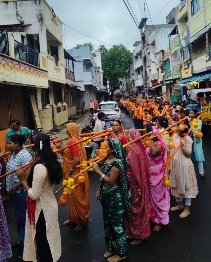 कांवड़ यात्रा कांवड़ यात्रा