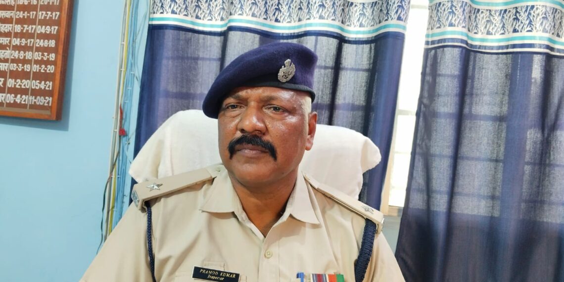 इंस्पेक्टर पीके सिंह का फाइल फोटो इंस्पेक्टर पीके सिंह का फाइल फोटो