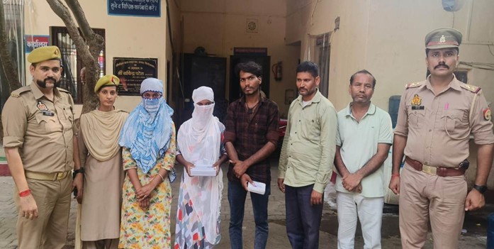 गिरफ्तार अभियुक्त गिरफ्तार अभियुक्त