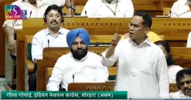 कांग्रेस के उपनेता गौरव गोगोई सोमवार को लोकसभा में ऑपरेशन सिंदूर पर चर्चा के दौरान