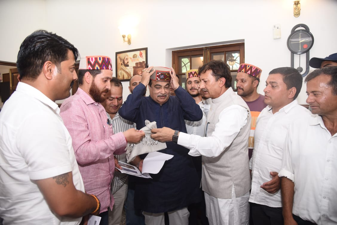 नितिन गडकरी से मुलाकात नितिन गडकरी से मुलाकात