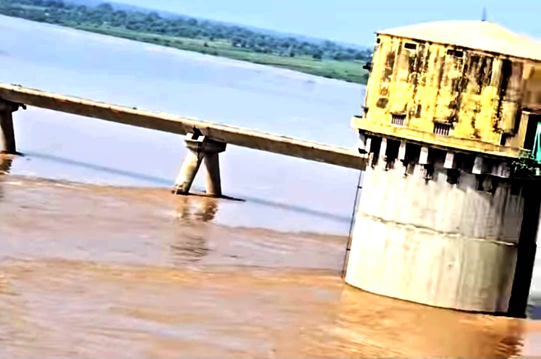 खतरा : धौलपुर में चंबल नदी का जलस्तर खतरे के निशान के पार