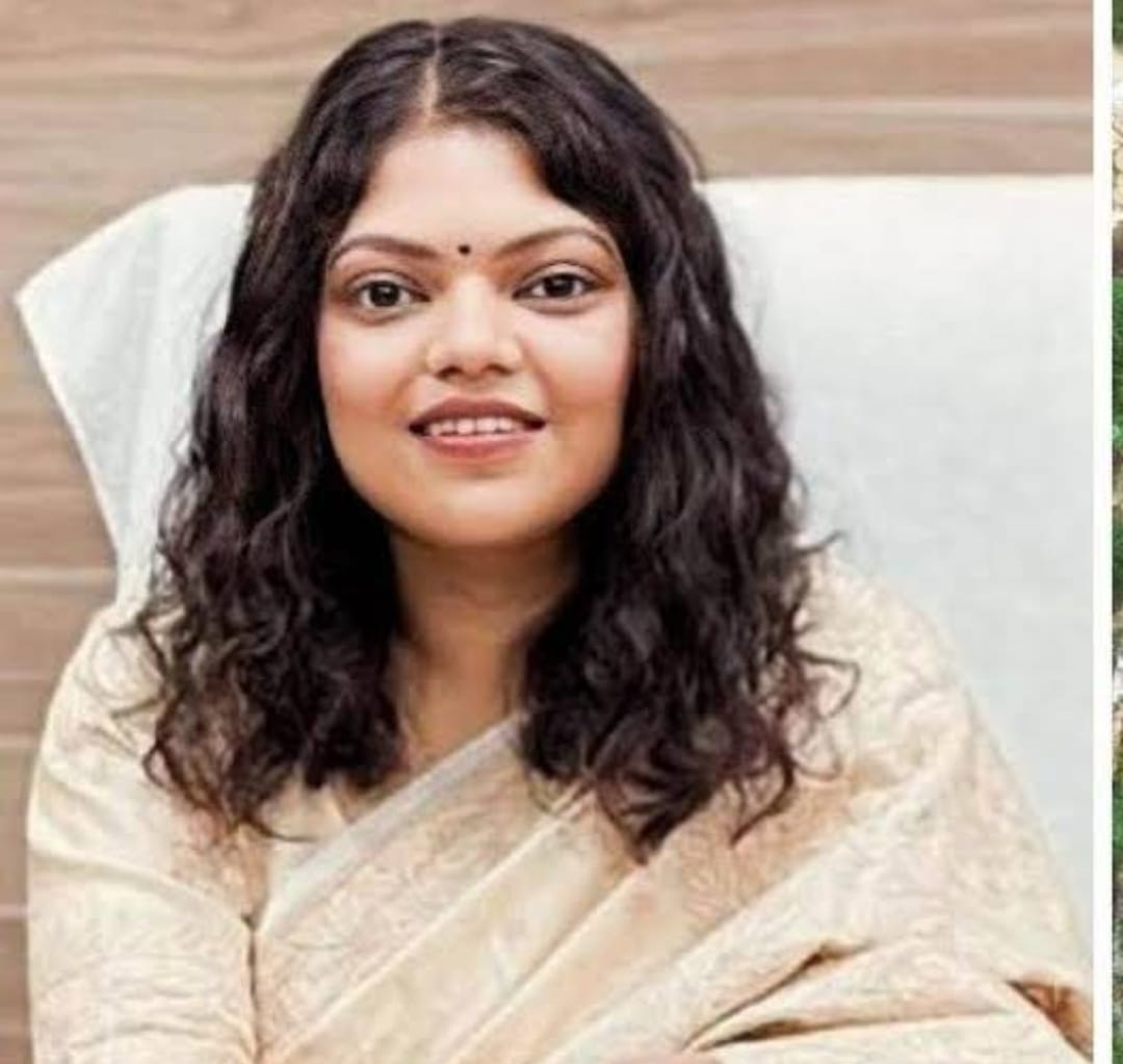 मुख्य विकास अधिकारी दीक्षा जैन फोटो मुख्य विकास अधिकारी दीक्षा जैन फोटो