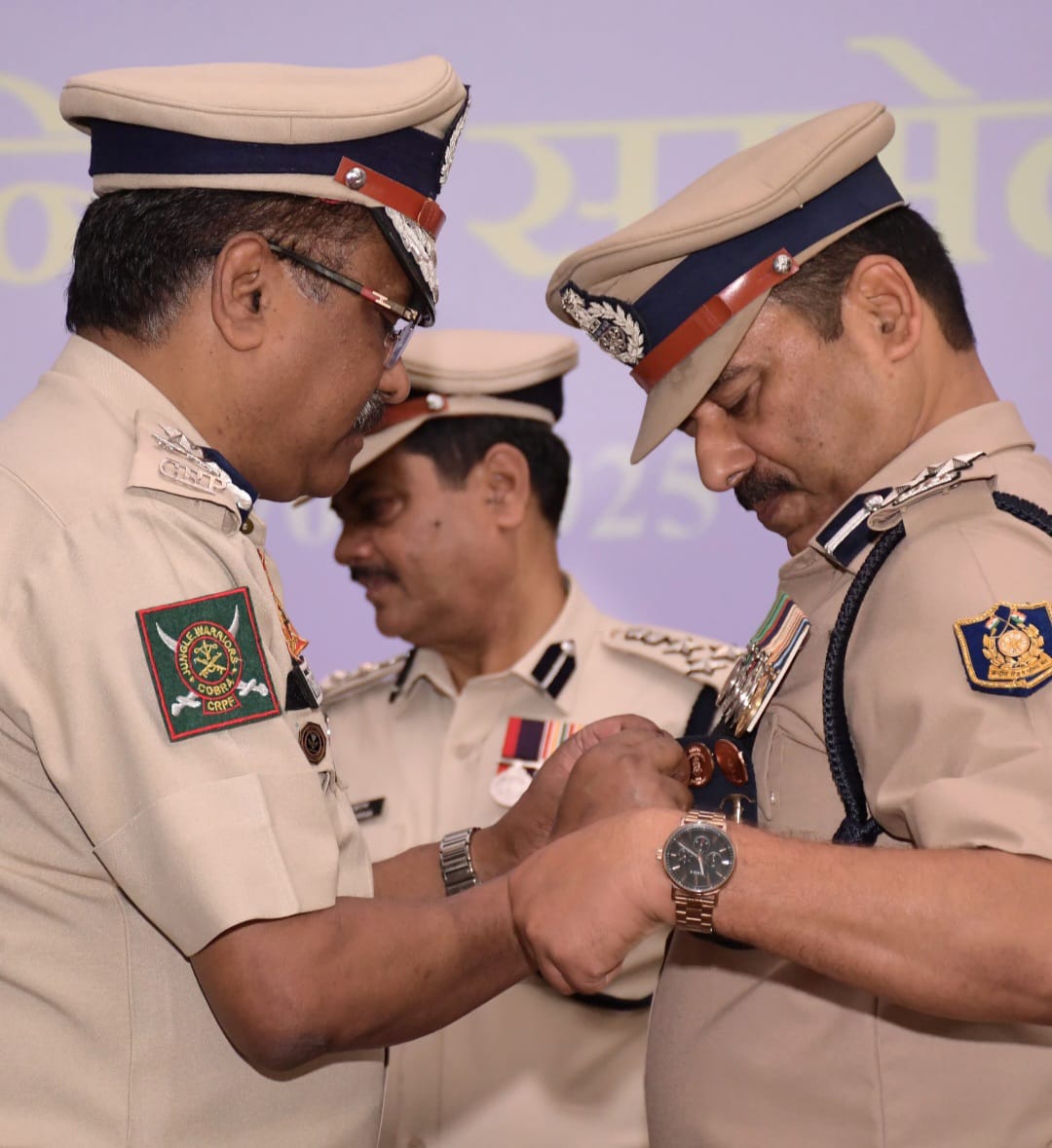 अररिया फोटो:सम्मान प्राप्त करते संजीव रंजन अररिया फोटो:सम्मान प्राप्त करते संजीव रंजन