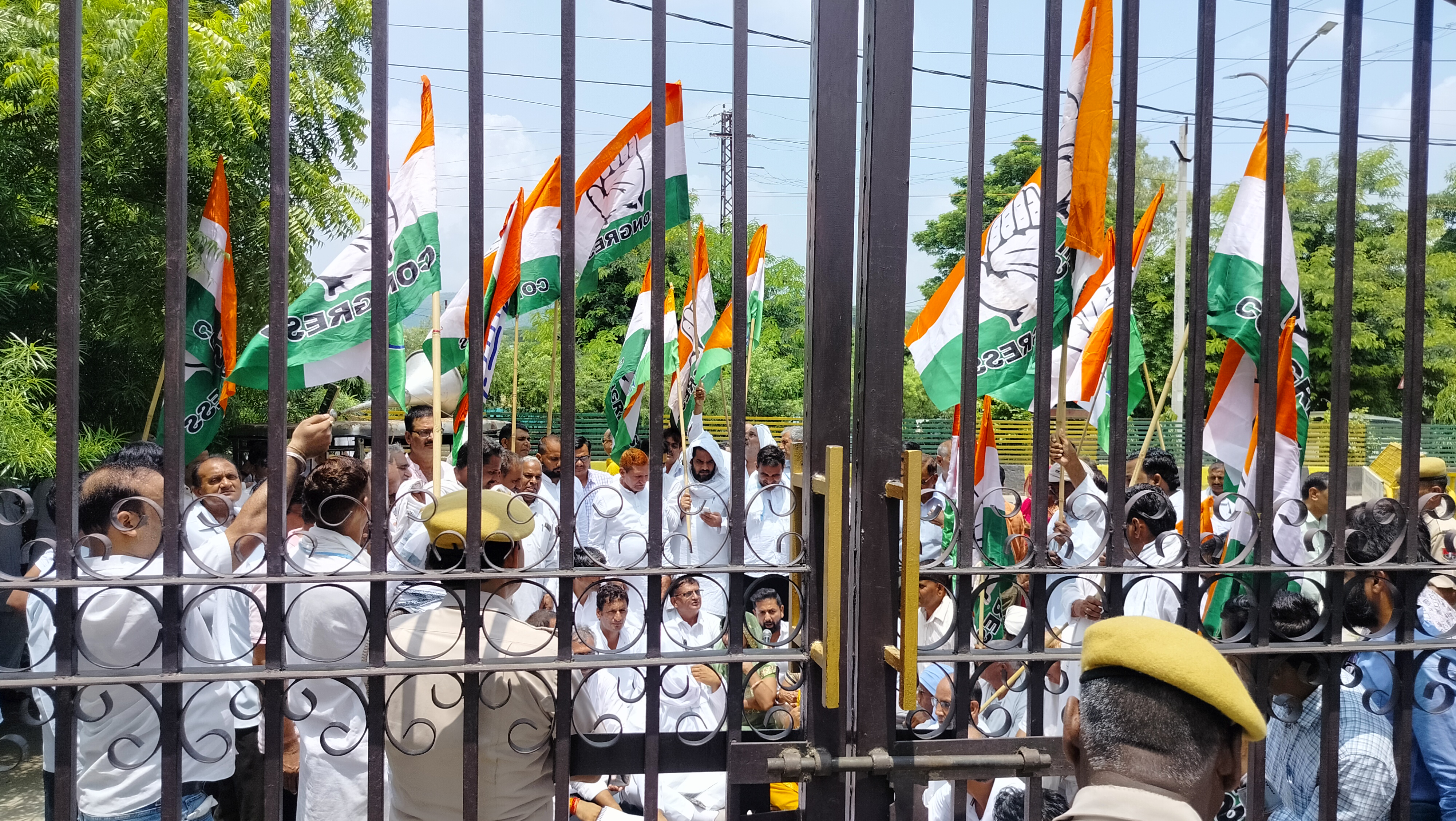 Alwar Alwar